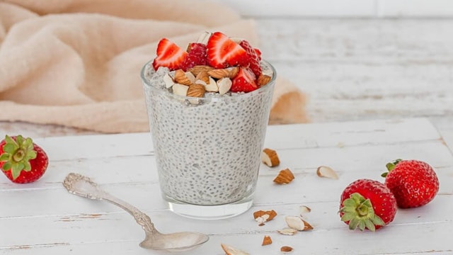 Strawberry & Flax Seed Chia Pudding