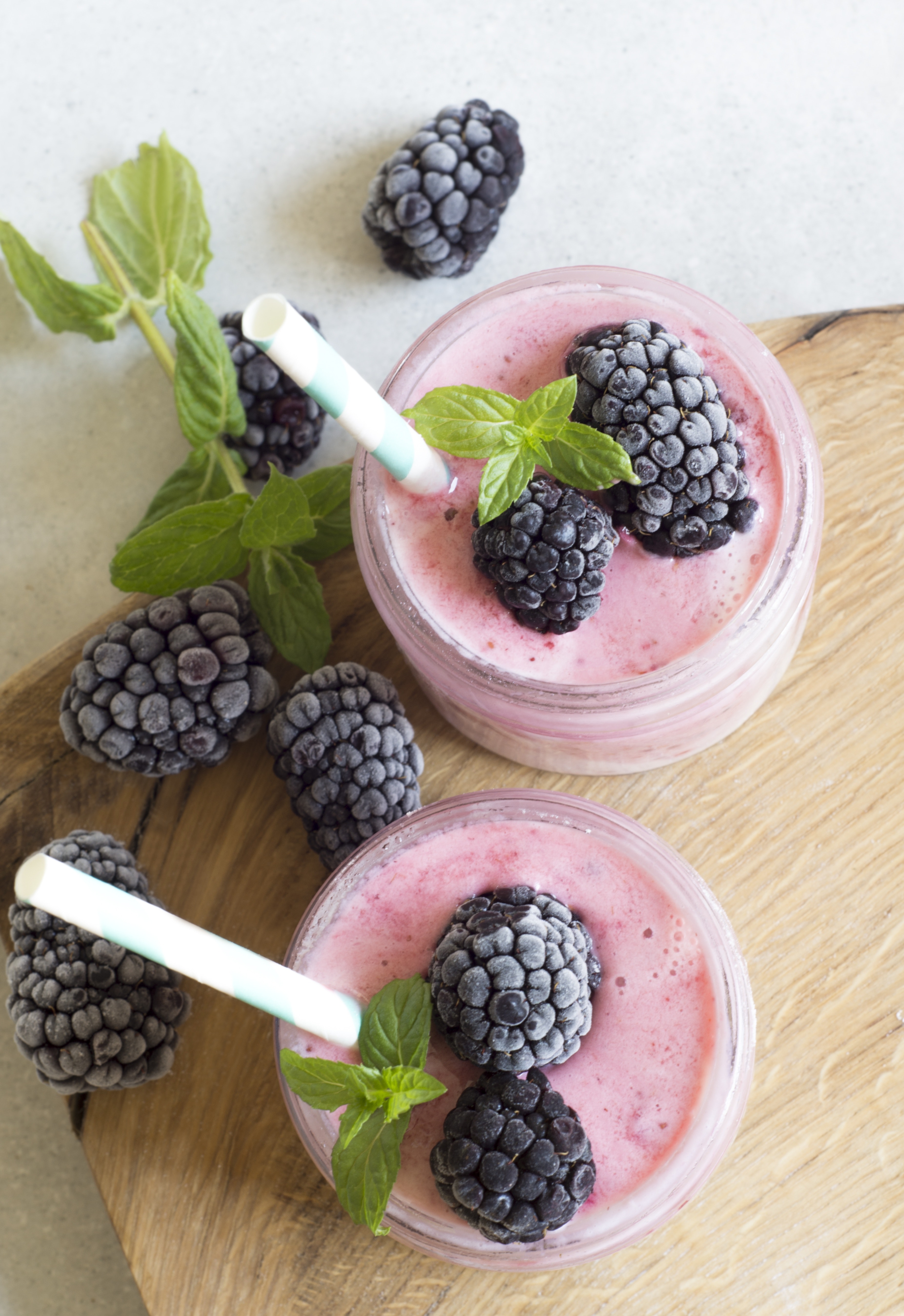 Pear Blackberry Smoothie