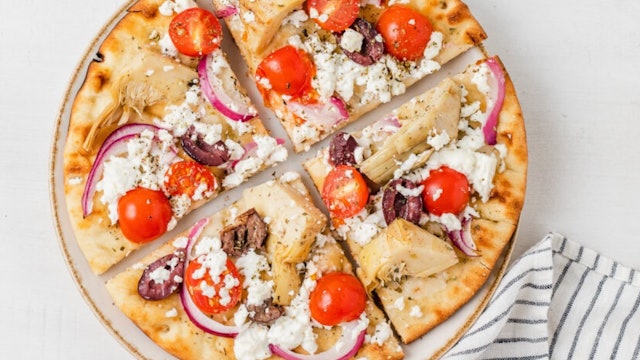 Grilled Mediterranean Pita Pizza