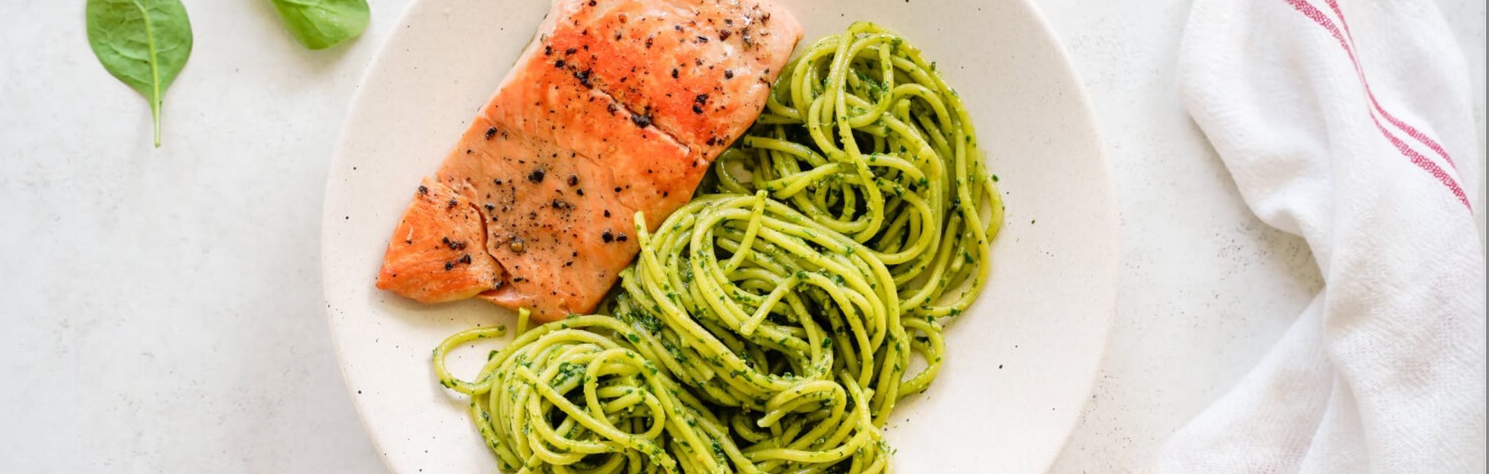 Spinach Pesto Spaghetti & Salmon