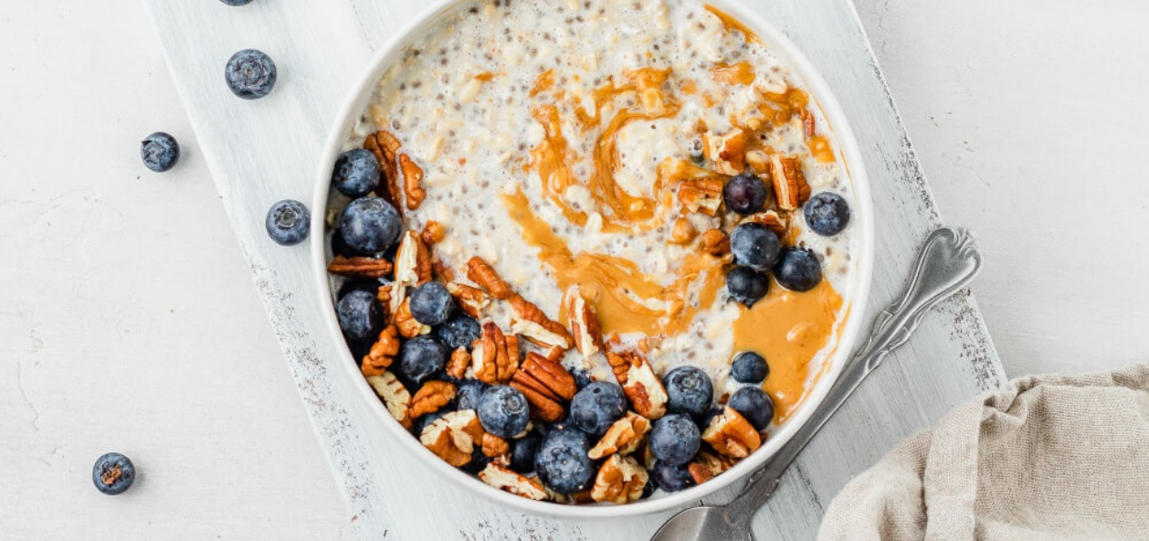 Creamy Blueberry Vanilla Cream Protein Oats