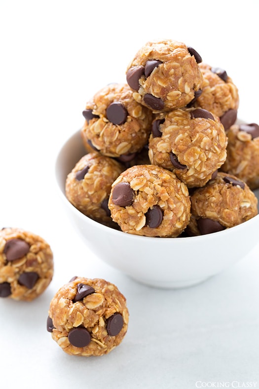Cinnamon Protein Energy Bites