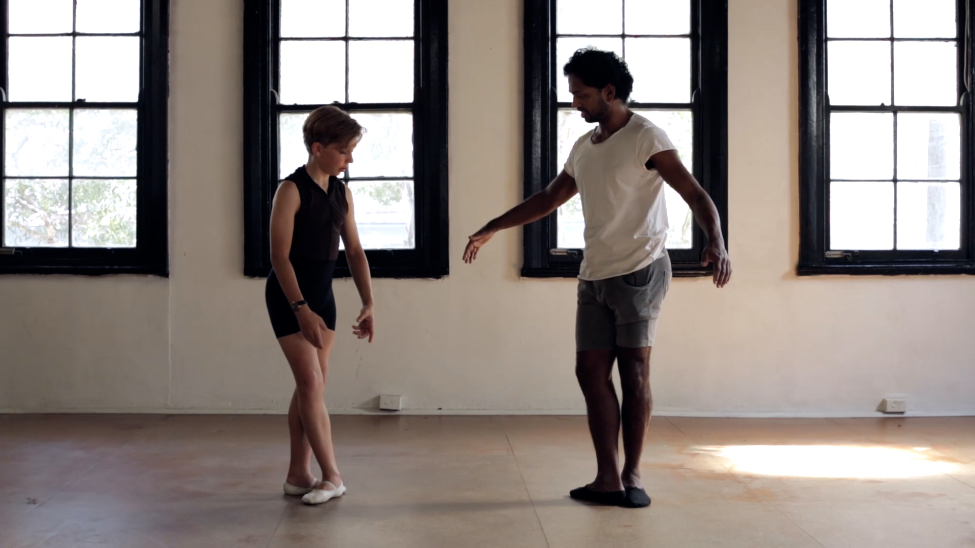 Sweet Skills: How to Dance Ballet | Age 5+