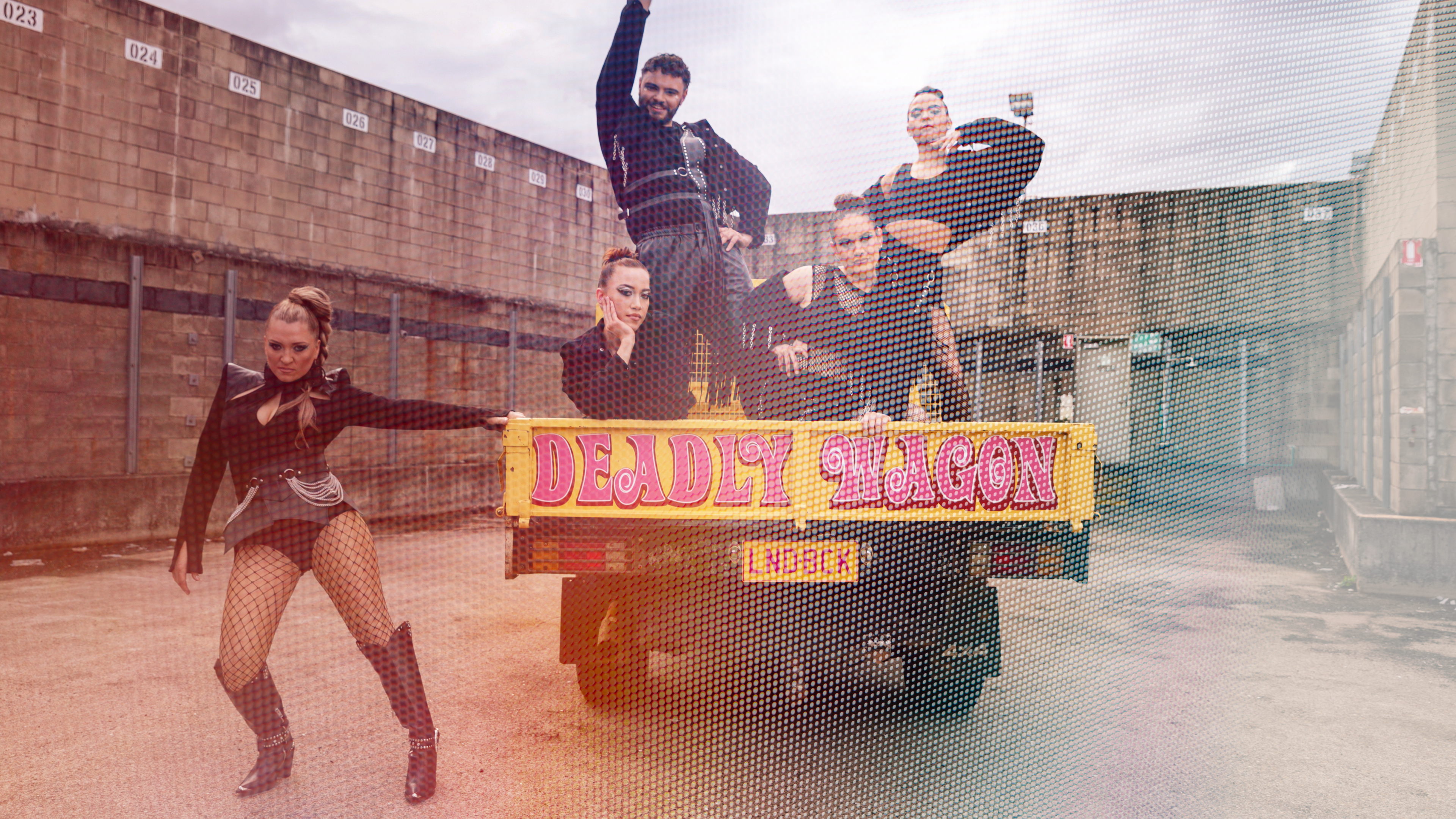 Shortwave: Blak Social - Gatekeepers (2024)