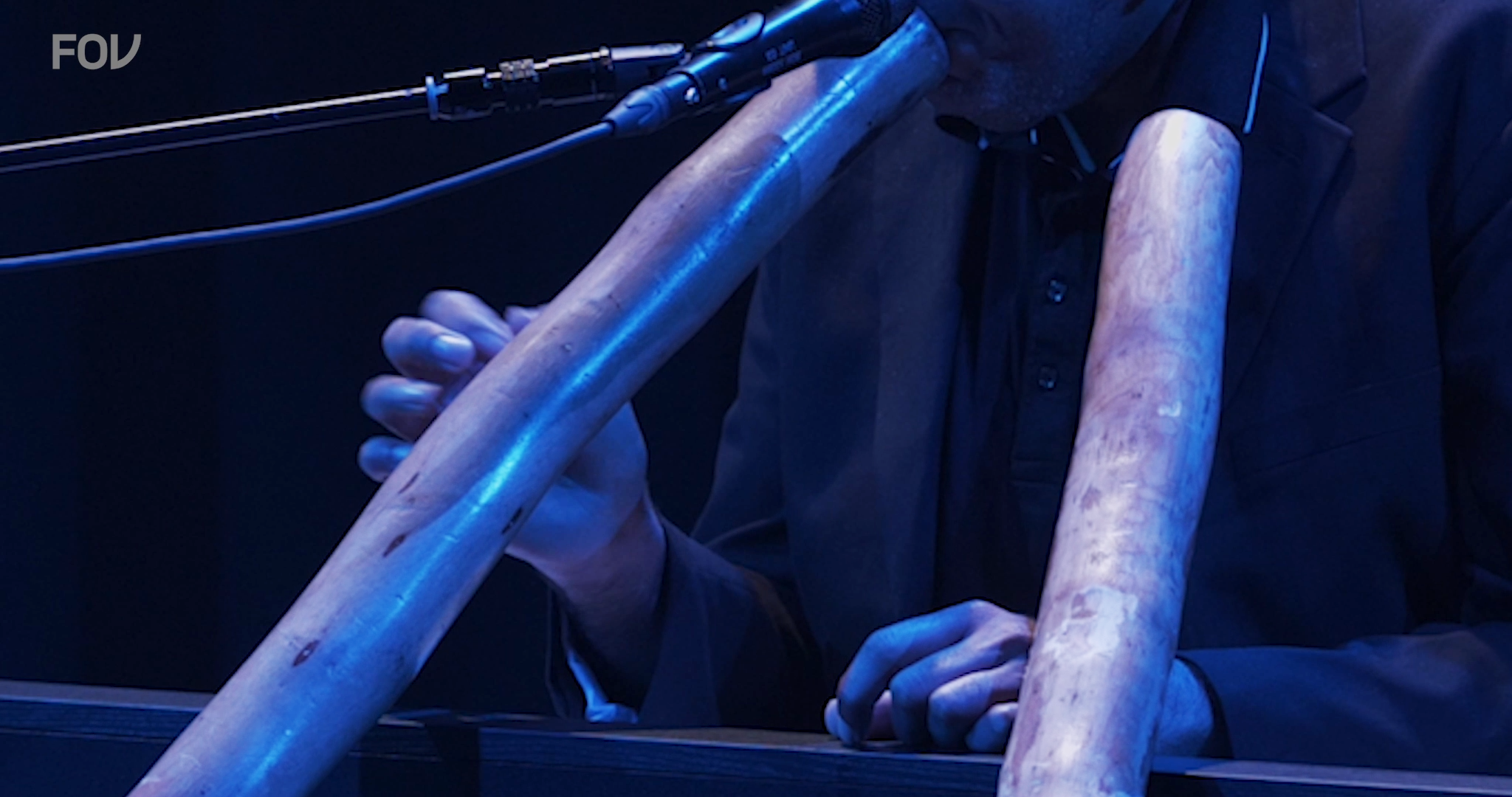 Giving Voice - William Barton : Connection