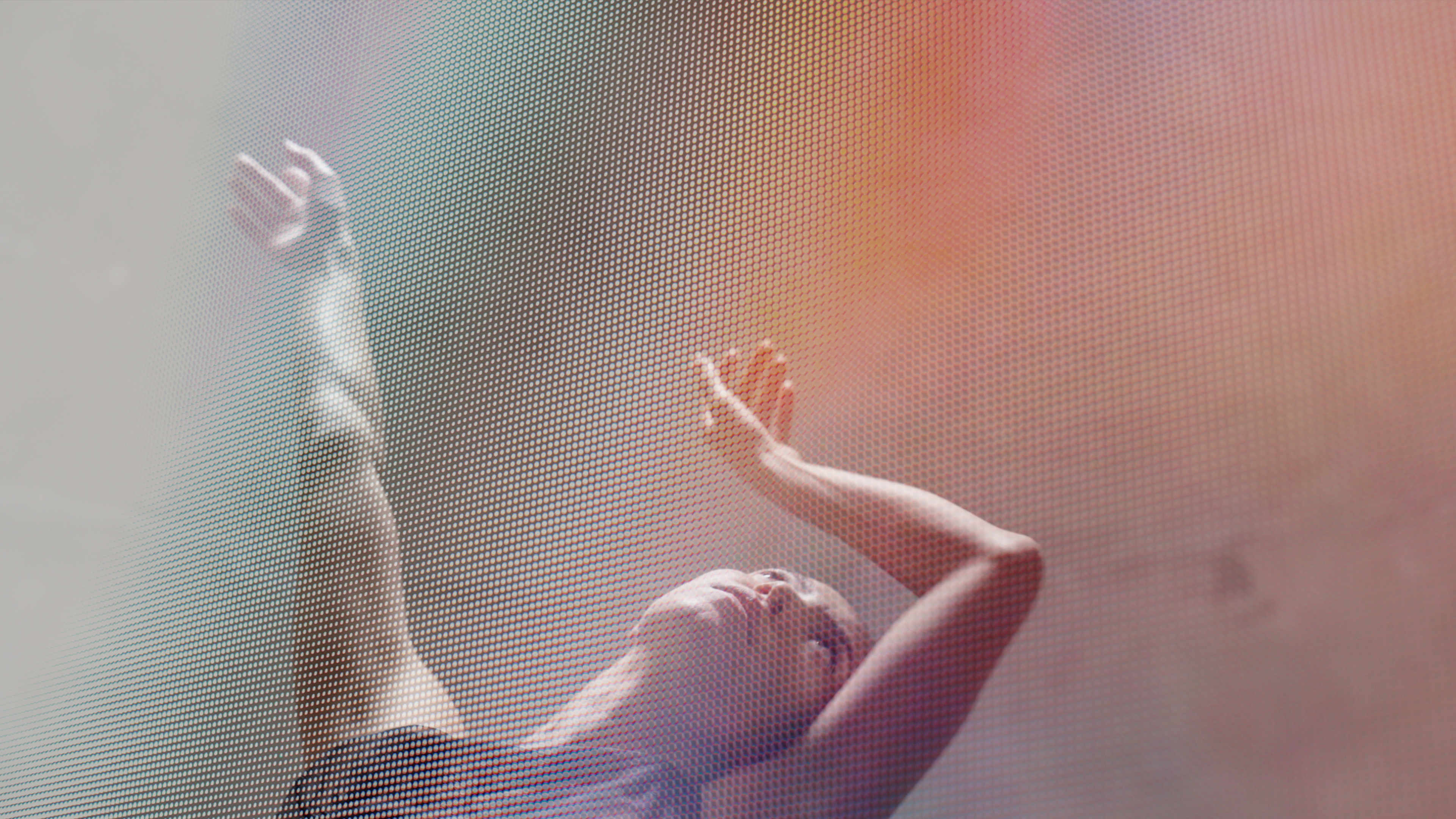 Shortwave: Trà Mi Dinh - Nhang Trầm Hương (2024)