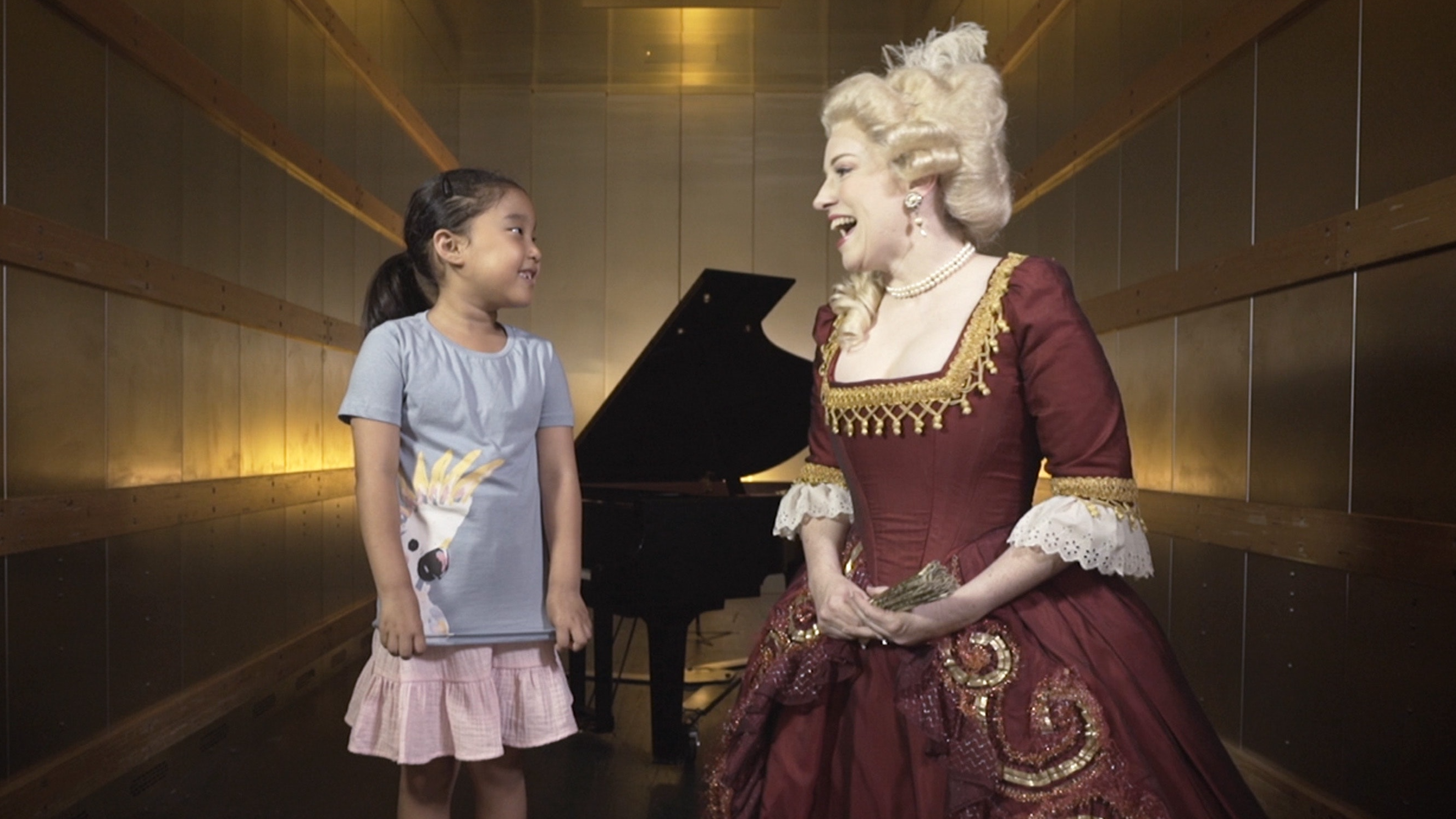 Who's in the Lift? An Opera Singer! | Age 5+