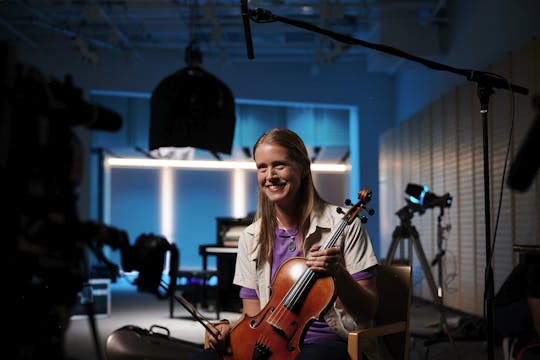 SHIFT New Classical Music - Kristin R...