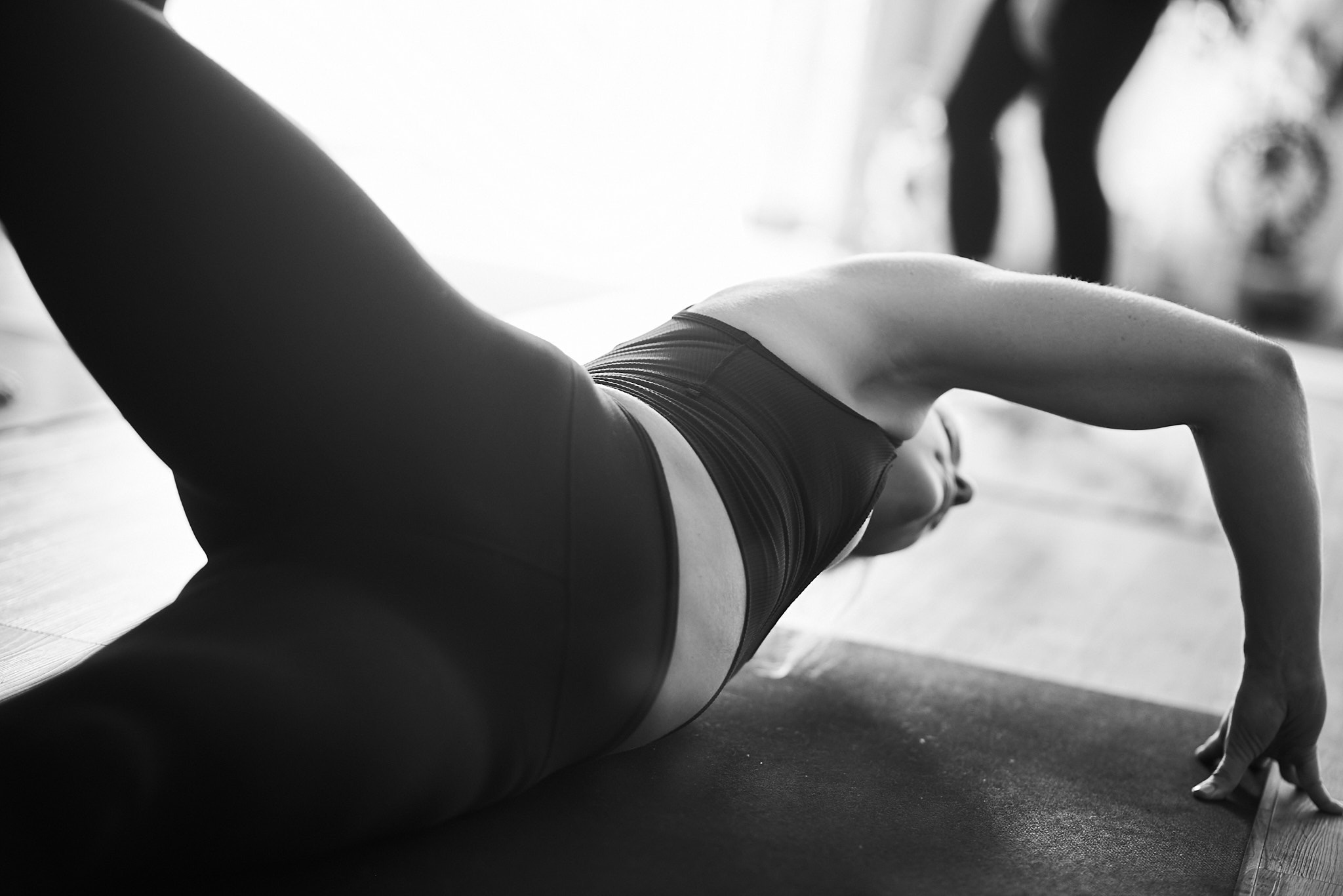 SYJ Short | Core strength w/ Holly K. | 20 min. 