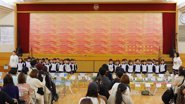 04.ひまわりすずらん組_うた「生活発表会の歌」「園歌」