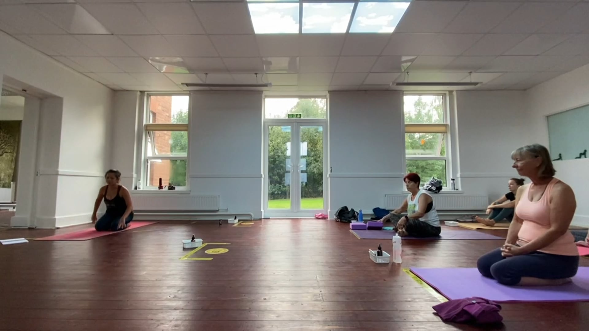 LYT Yoga Flow -  Low Back Love
