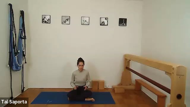 25.3.24 Standing Poses (Hebrew)