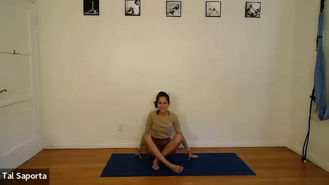 20.11.23 Standing Poses (Hebrew)