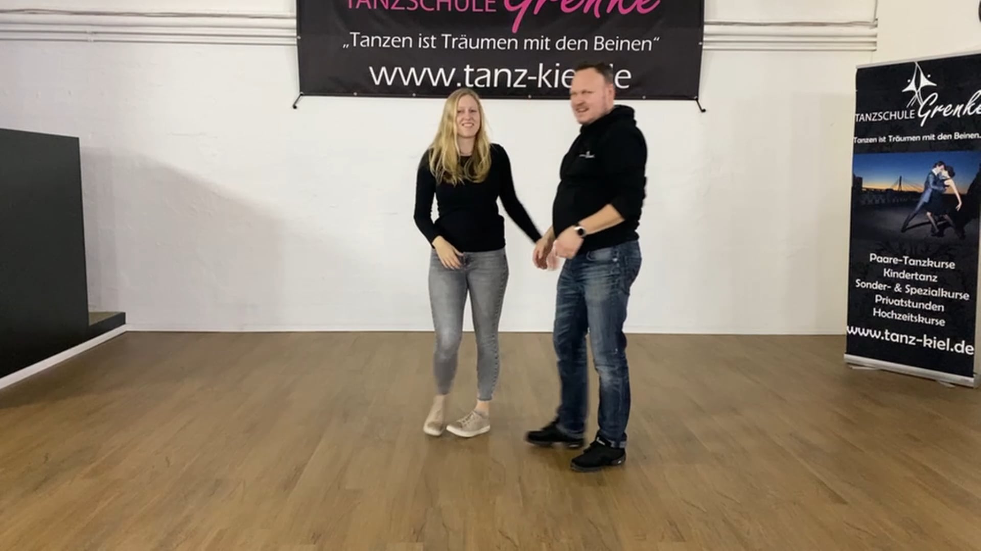 DFOT_Folge_RightSidePassDOutsideSpinEndClosed_G02