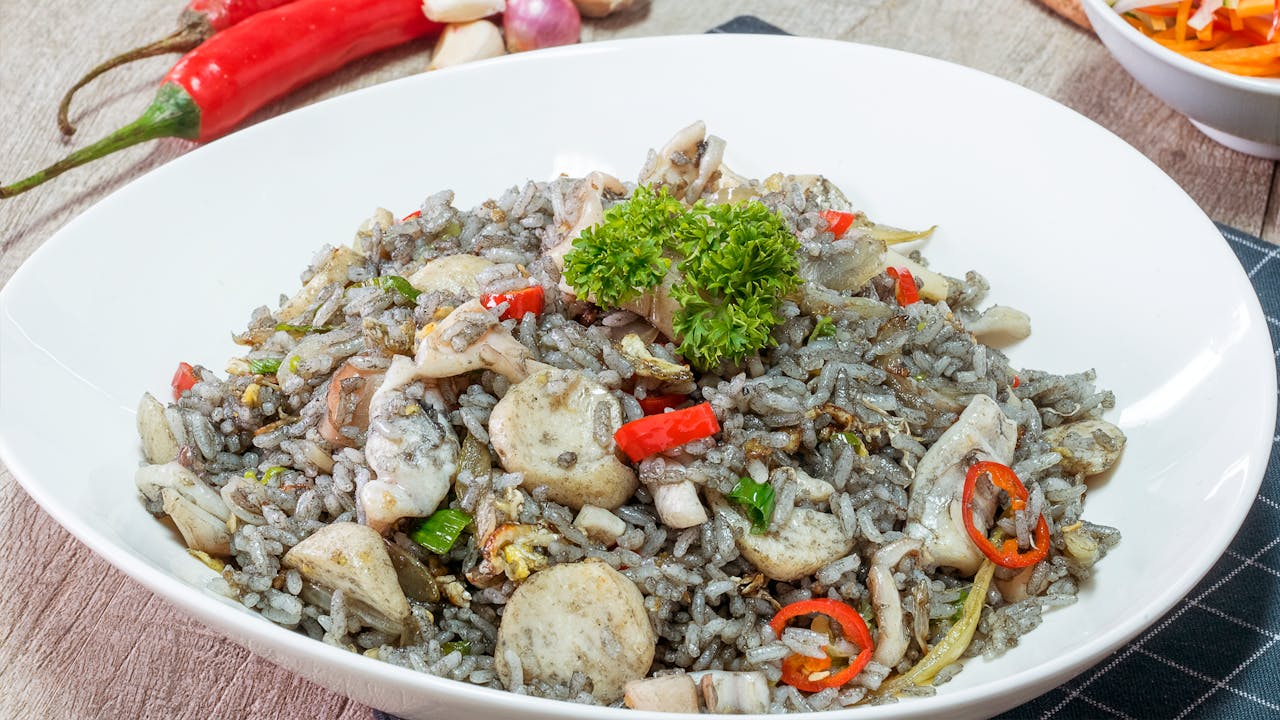 Nasi Goreng Hitam Tastemade