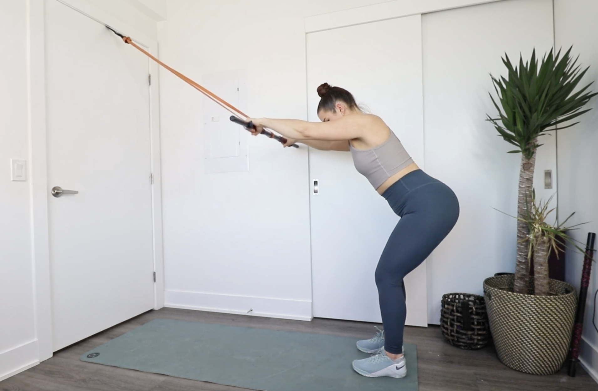 Straight Arm Lat Pull Down