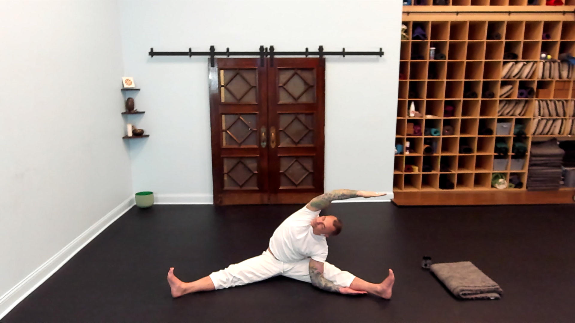 Multi-level with James: Revolving Wide-Legged Seated Forward Fold 75-minute 