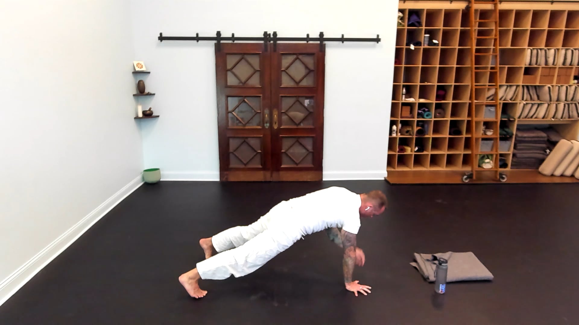 Vigorous with James: Full Splits and Vishvamitrasana