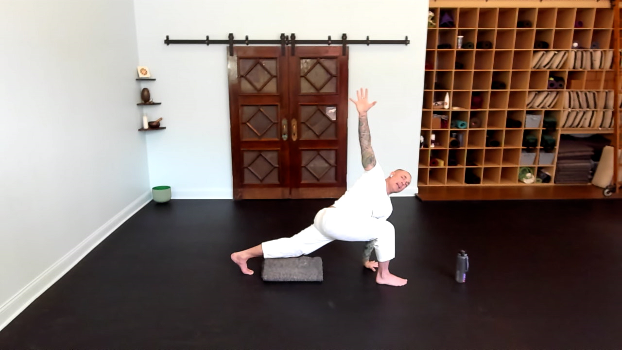 Multi-level with James: Warrior III,  Handstand, Empty Bowl 75-minute 