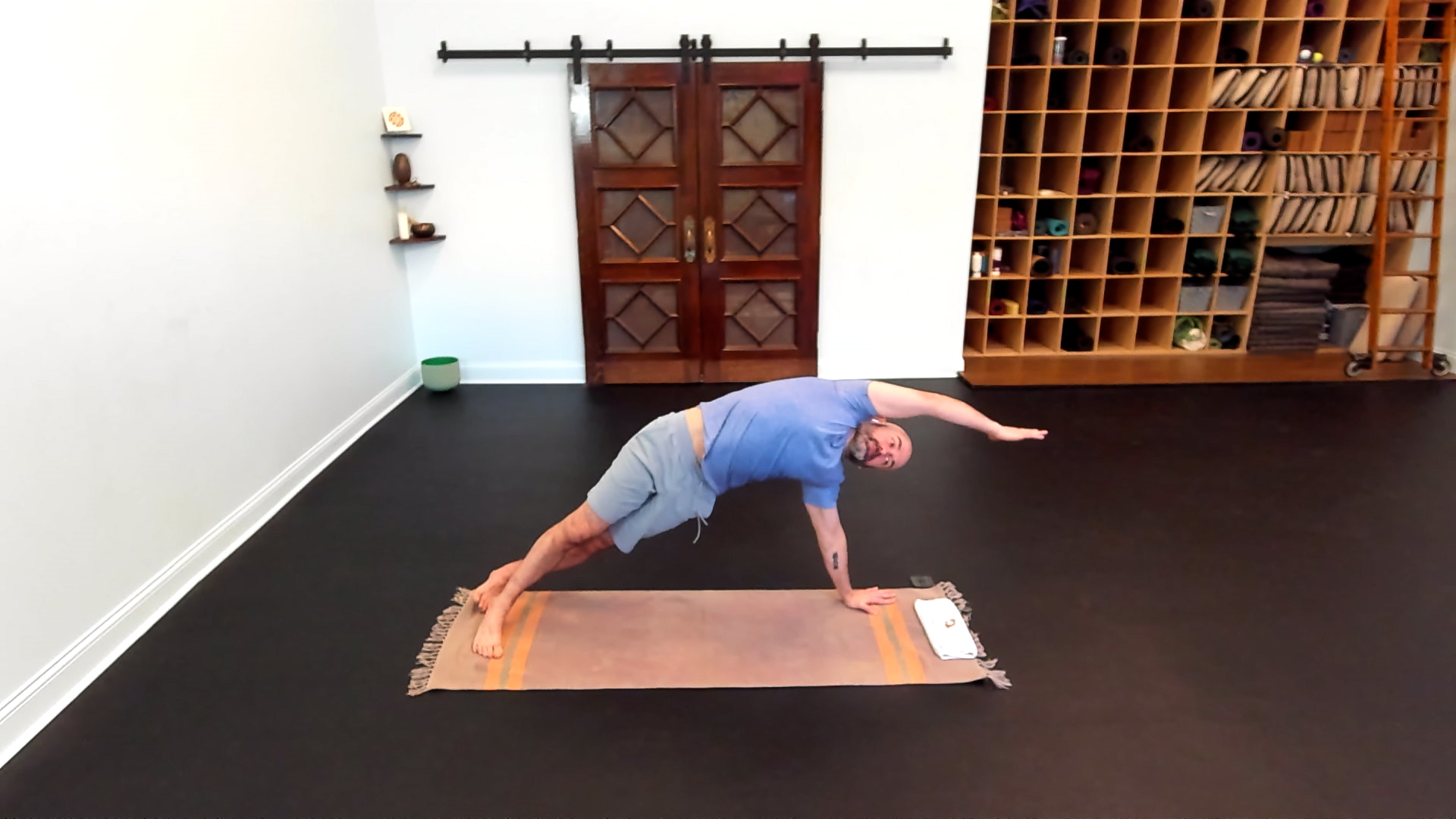 Strength and Mobility with Jim: Plank-Lunge Sequence 60-minute