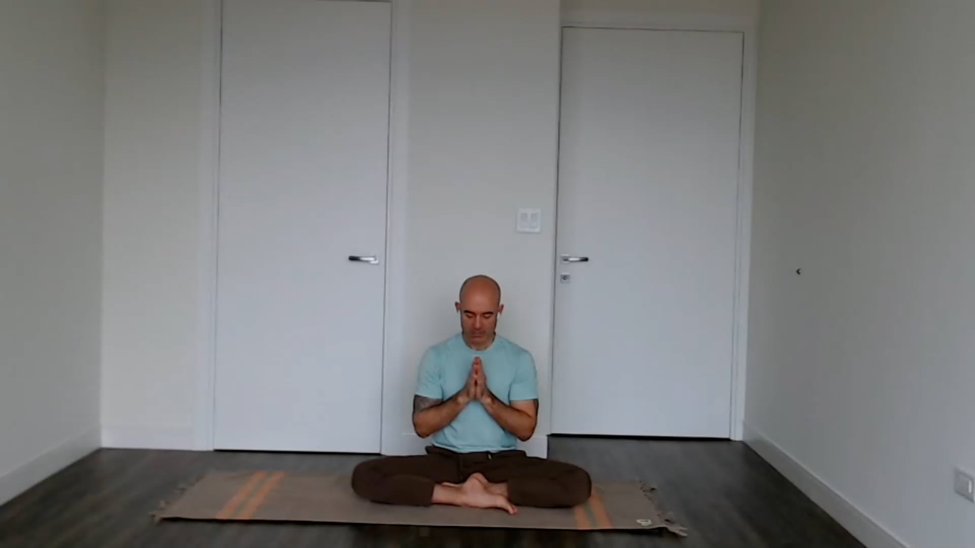 Tejas Yoga Video