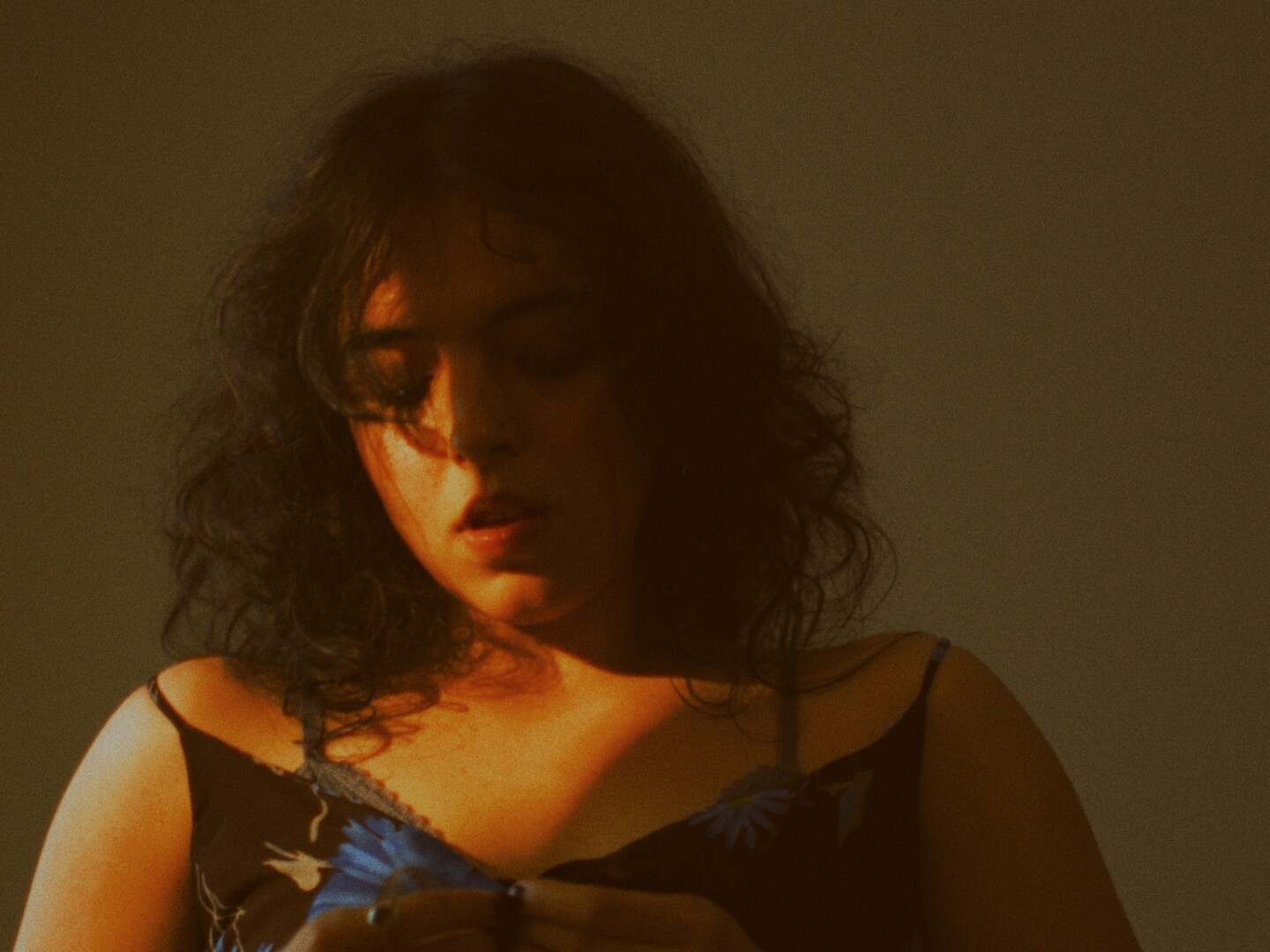 In the Hall of Memories (English Subtitles)