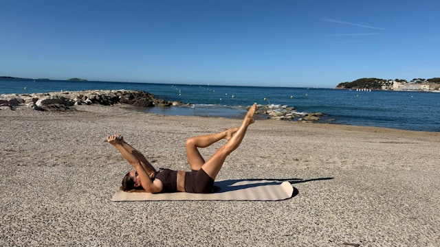 Pilates au mur spécial abdos 22'