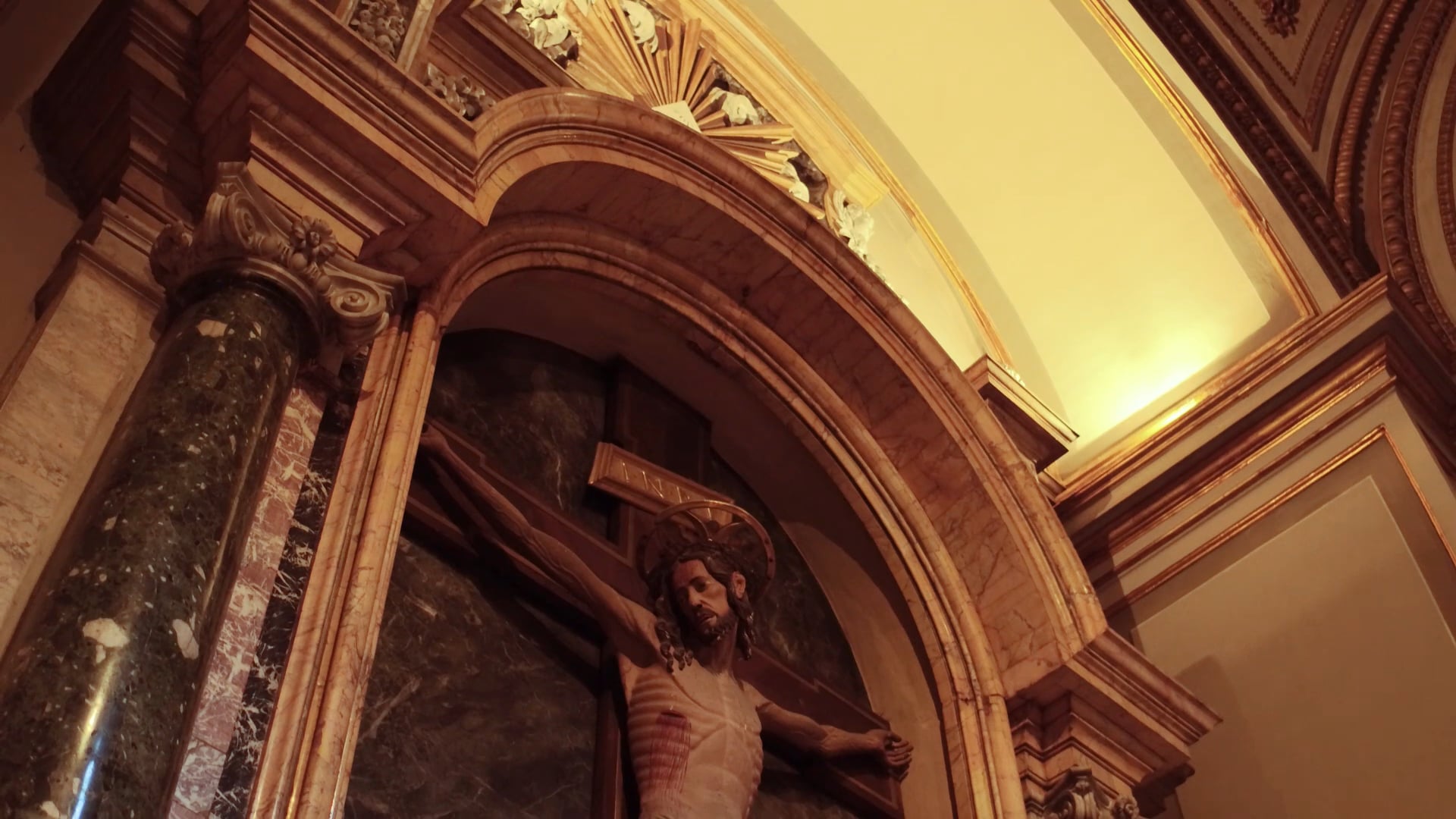 El Bautismo: Haciéndonos Cristianos