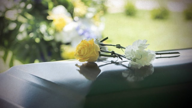 What Happens at a Catholic Burial?