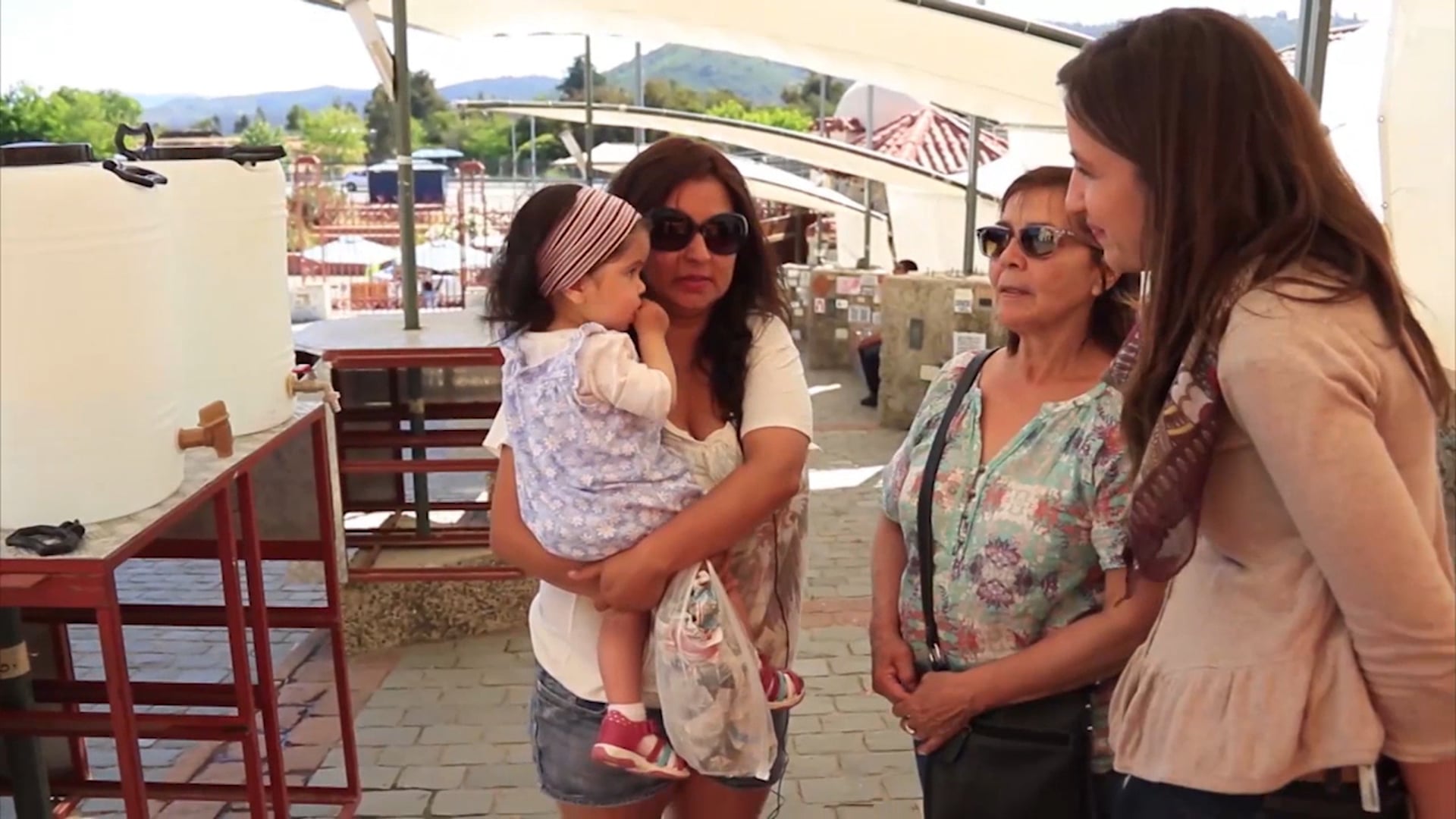 Virgen de lo Vásquez: Una Madre con muchos hijos