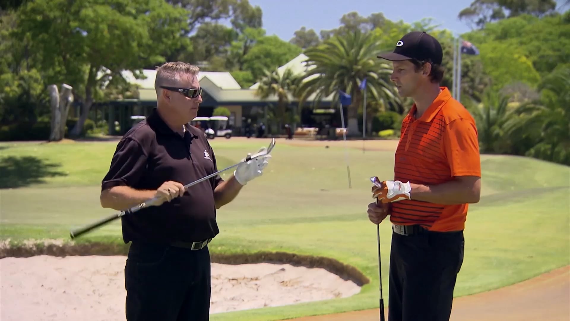 How To Avoid Chunking The Ball While Chipping