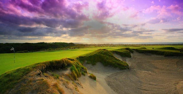 Golf Getaway at Magenta Shores Golf R...
