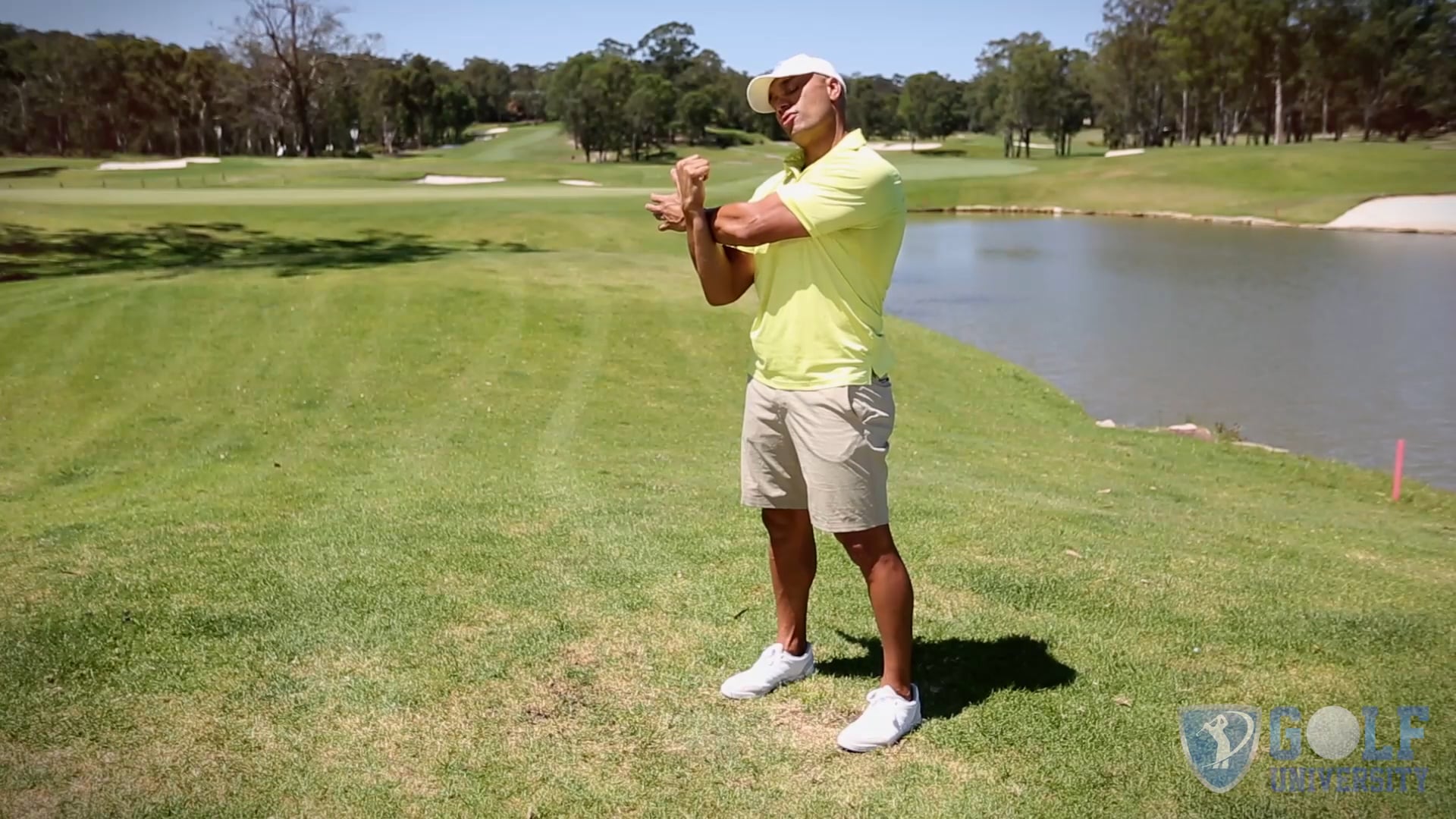 The Upper Back and Shoulder Stretch for Golf