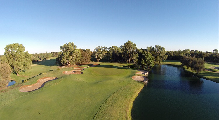 Golf Getaway at Murray Downs Golf Resort