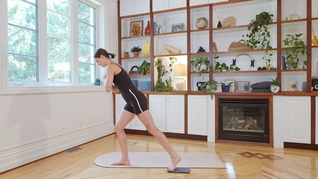 Sliding Lunge