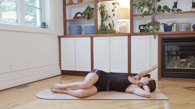 Side Lying Twist