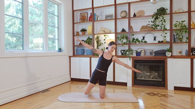Kneeling Side Kicks