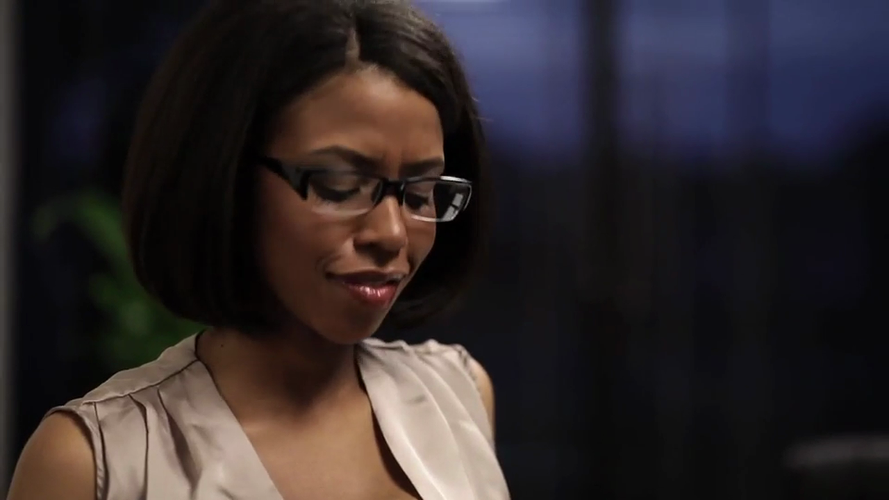 [The Therapist] Episode 104 "Do You Know What Love is All About?" (2011)