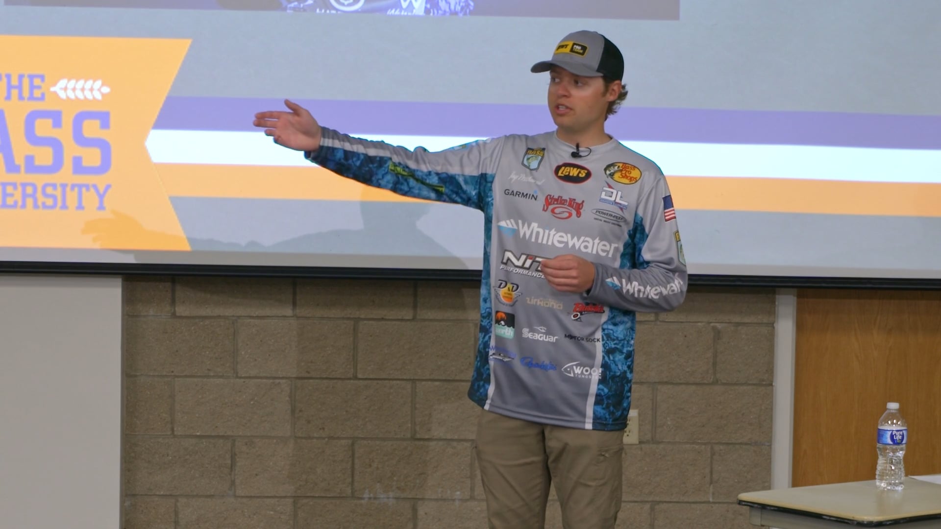 Complete Guide to Drop Shot Bass Fishing - Jay Przekurat