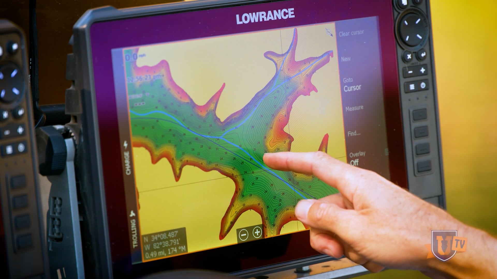 Cold Shallow Water Winter Cranking - Brandon Cobb