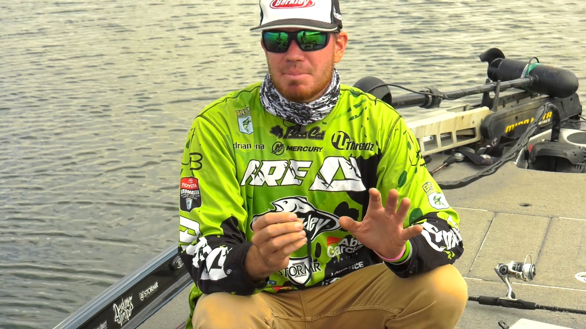 Neko Rig Fishing - Adrian Avena