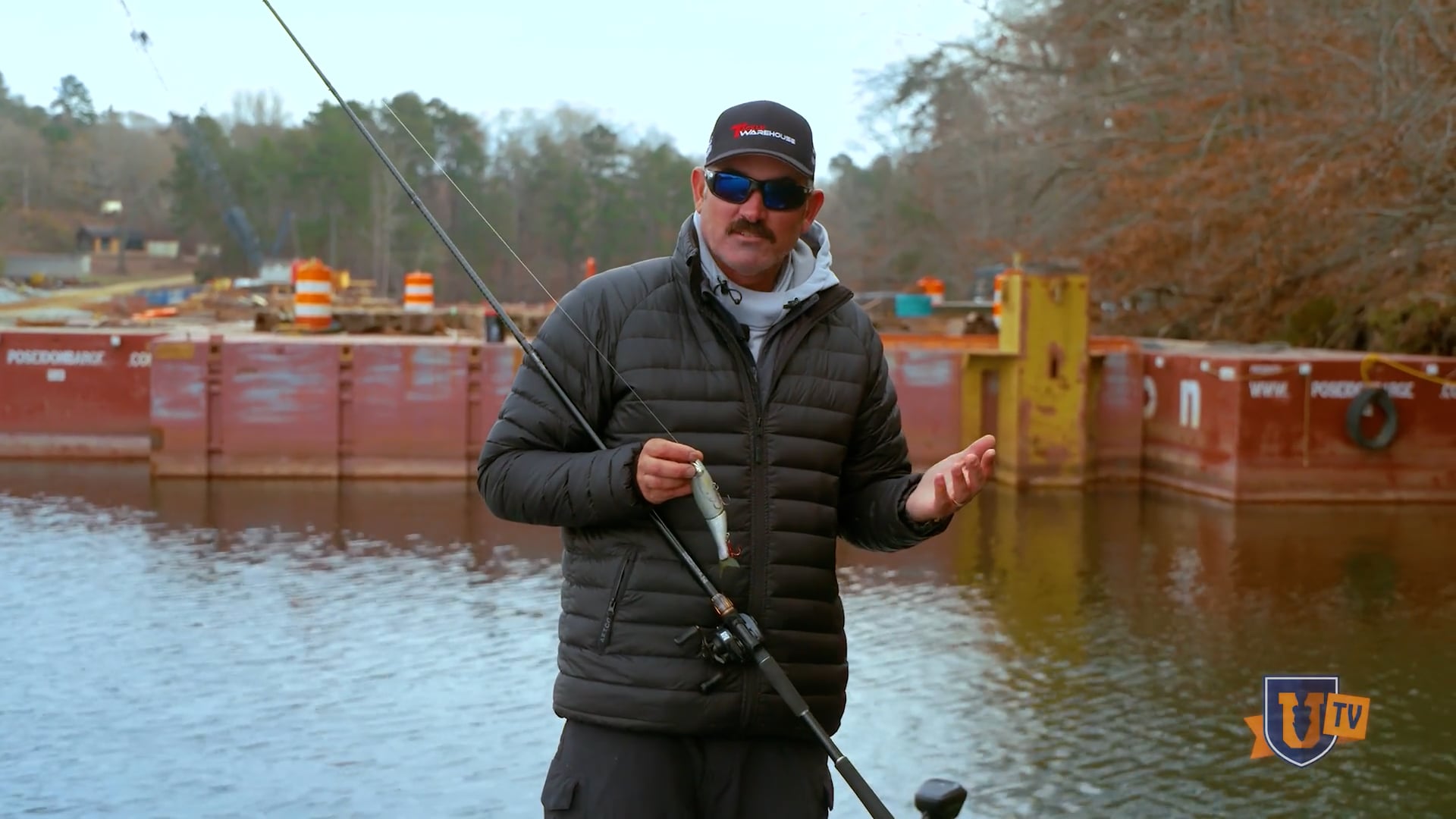 On the Water Glide Bait Bass Fishing - Jared Lintner