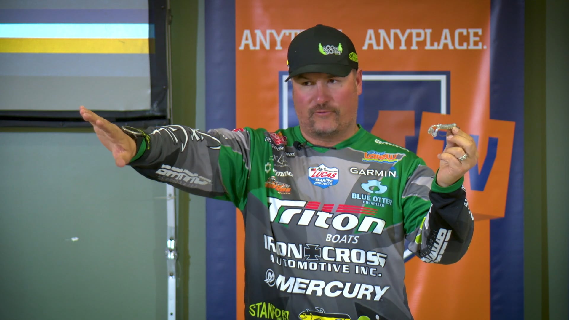 Catch Schooling Bass - Fred Roumbanis