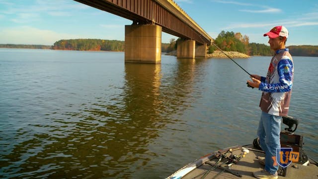 Bass Fishing Bridge Pilings - Brandon...