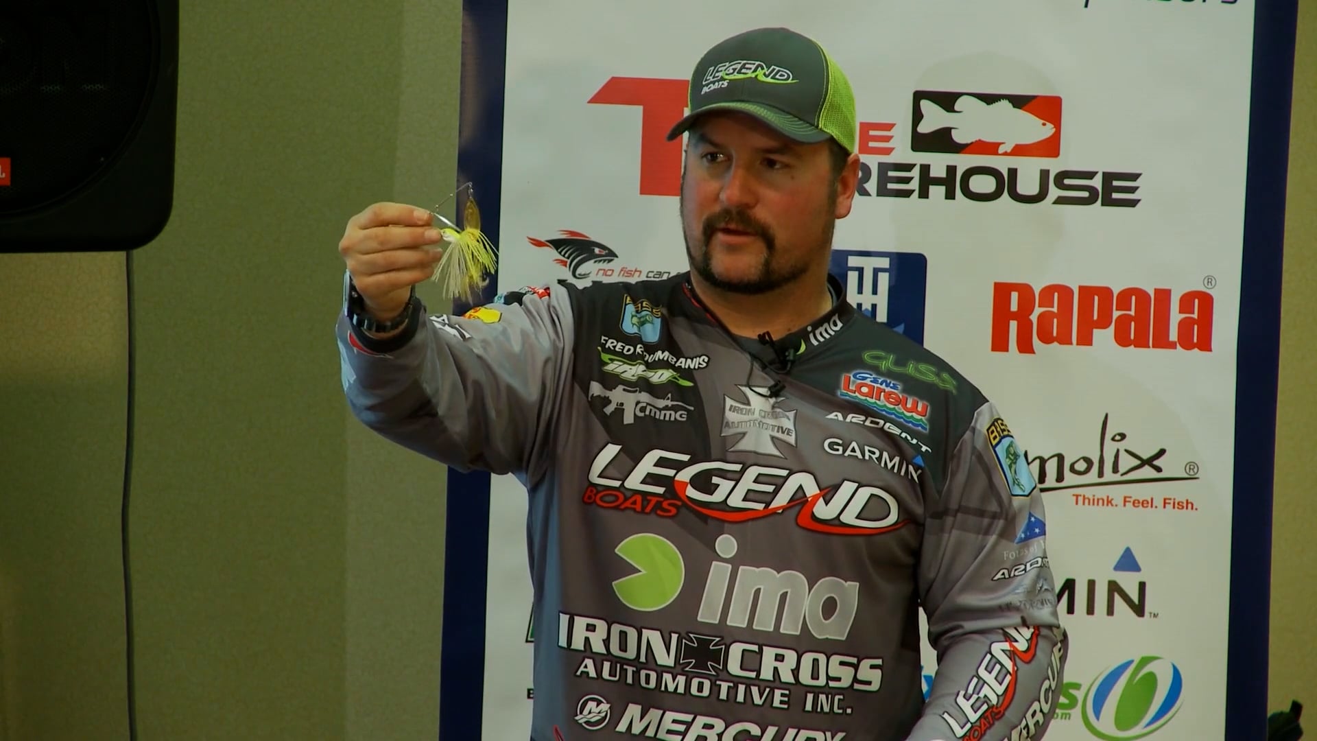 Modifying & Customizing Bass Lures - Fred Roumbanis : Remastered