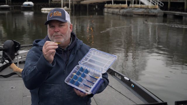Winter Blade Bait Bass Fishing - Pete...