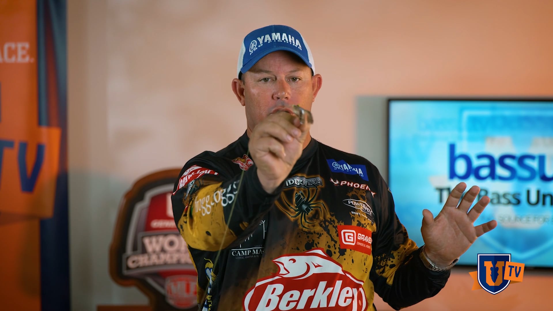 Bass Fishing Buzz Frogs & Toads - Bobby Lane