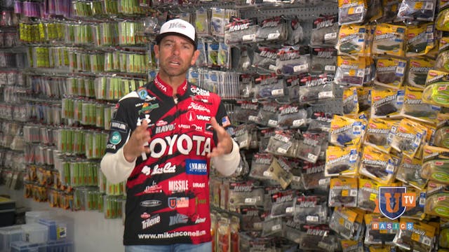 Fishing Lure Color Selection : Bass U...