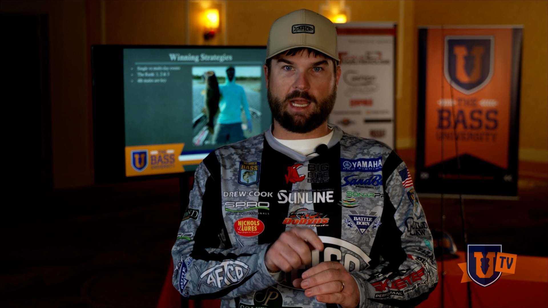 Tournament Bed Fishing for Spawners - Drew Cook