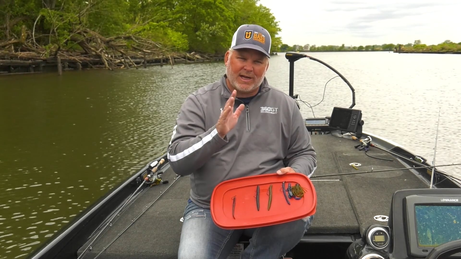Top 6 Spring Fishing Techniques for Bedding Bass You Can't See - Pete Gluszek